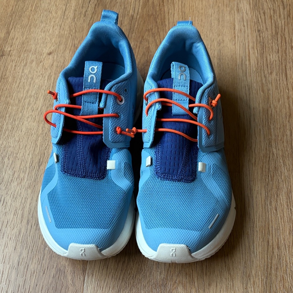 On Kids' Grade School Cloud Sky Shoes